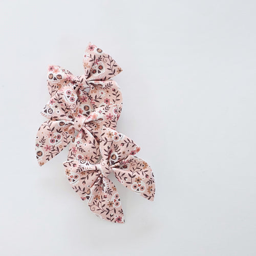 Frida - Single Middle Sister Bow Clips