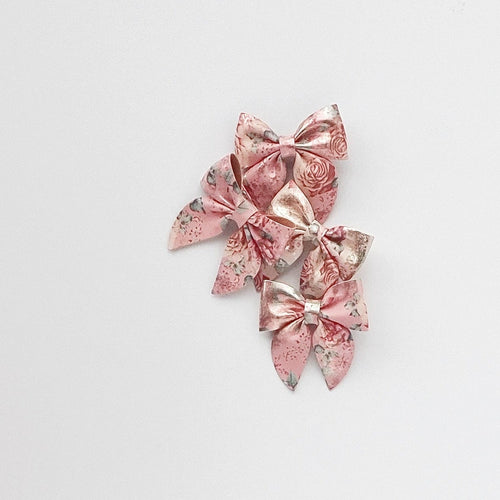 Edie - Single Middle Sister Bow Clips and Headbands