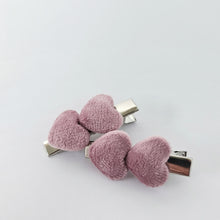 Velvety Heart 4cm Clip Pairs