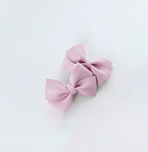 Helena - Single Middle Sister Bow Clips - 3 Colour Choices