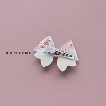 SALE - Marguerite II Single Middle Sister Bow Clips