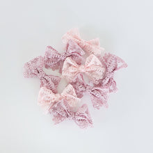 Single Handtied Lace Big Sister Size Bows