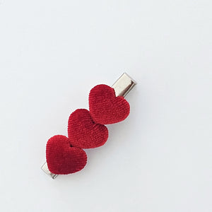 Ribbed Velvety Heart 5.7cm Non-Slip Bar Clips