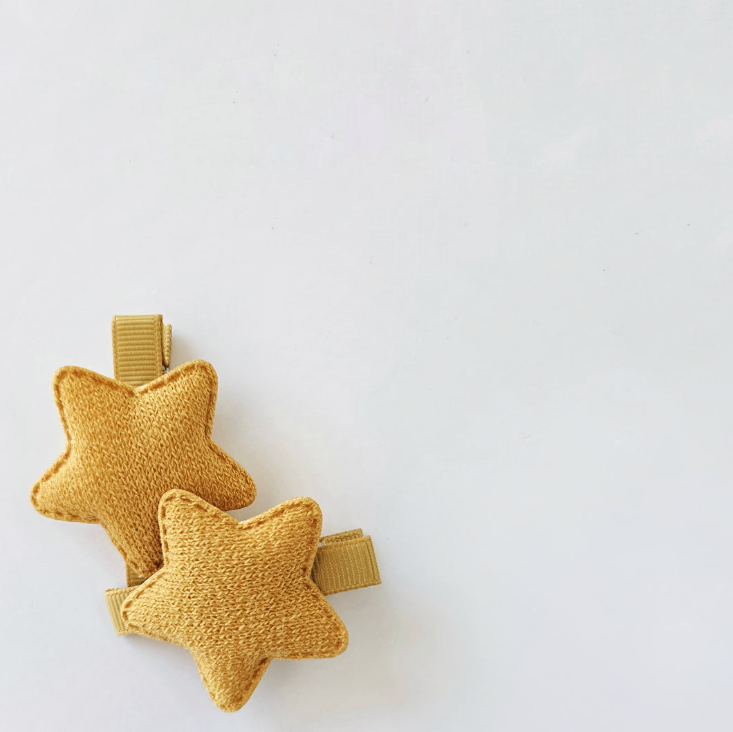 Knitted Padded Star 5.7cm Single Clips