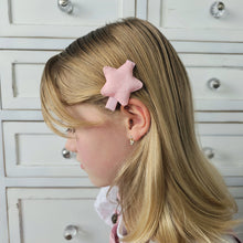 Knitted Padded Star 5.7cm Single Clips