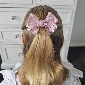 Single Handtied Lace Big Sister Size Bows