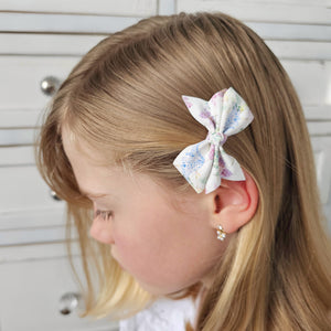 SALE - Tammie Single Large Little-Sister/Petite Middle-Sister Sized Bow Clips