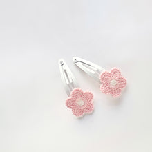Petite Pink Appliqué Daisy 5cm Snap Clip Duos