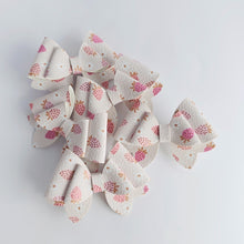 Lowanna - Single Middle Sister Sized Bow Clips Or Headbands