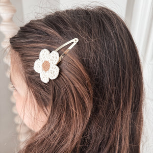 Beige Flower Single Snap Clips (2 Colour Choices)