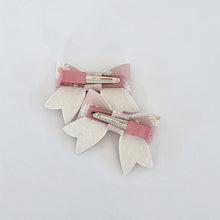 Rita - Small Single Bows On 3.2cm Clips